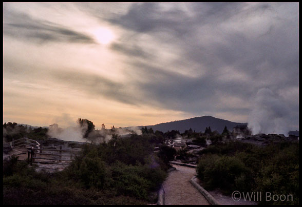 Sulphur reacts with the air to
 give purple hues in the sky, Te Whakarewarewa, North Island